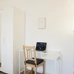 شقة Gemuetliches 1 Schlafzimmer Mit Balkon & Privatem Stellplatz Fuer Bis Zu 4 Personen Unmittelbar An Der Mosel