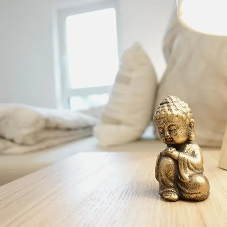 Gemuetliches 1 Schlafzimmer Mit Balkon & Privatem Stellplatz Fuer Bis Zu 4 Personen Unmittelbar An Der Mosel * 科布倫茨