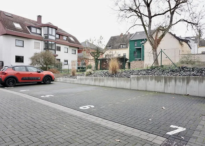 Gemütliches 1 Schlafzimmer Mit Balkon&privatem Stellplatz Für Bis Zu 4 Personen Unmittelbar An Der Mosel Apartment Koblenz (Rhineland-Palatinate)